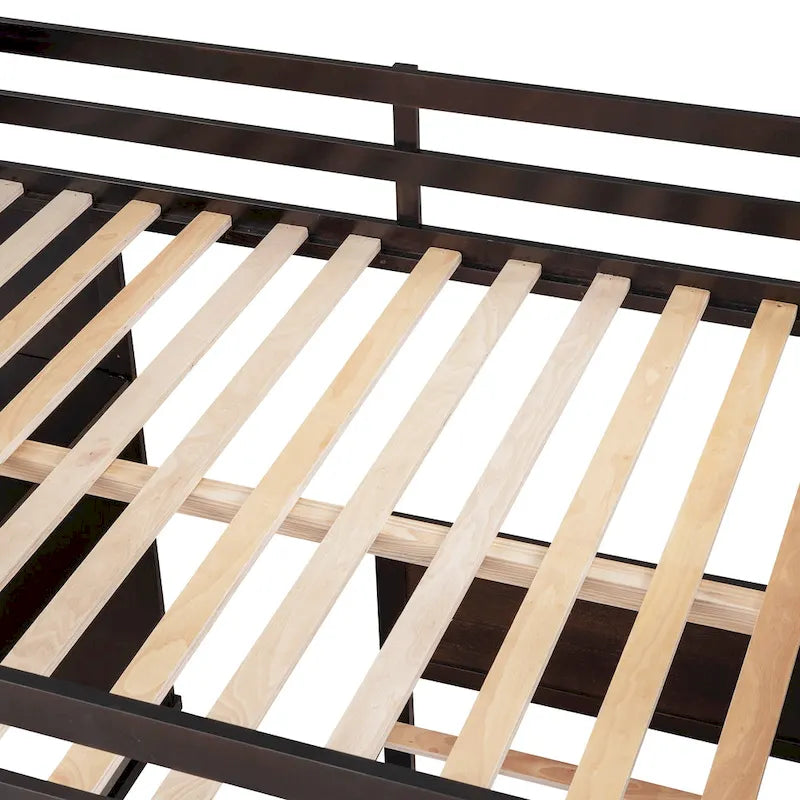 Letto a soppalco full-size con letto singolo indipendente